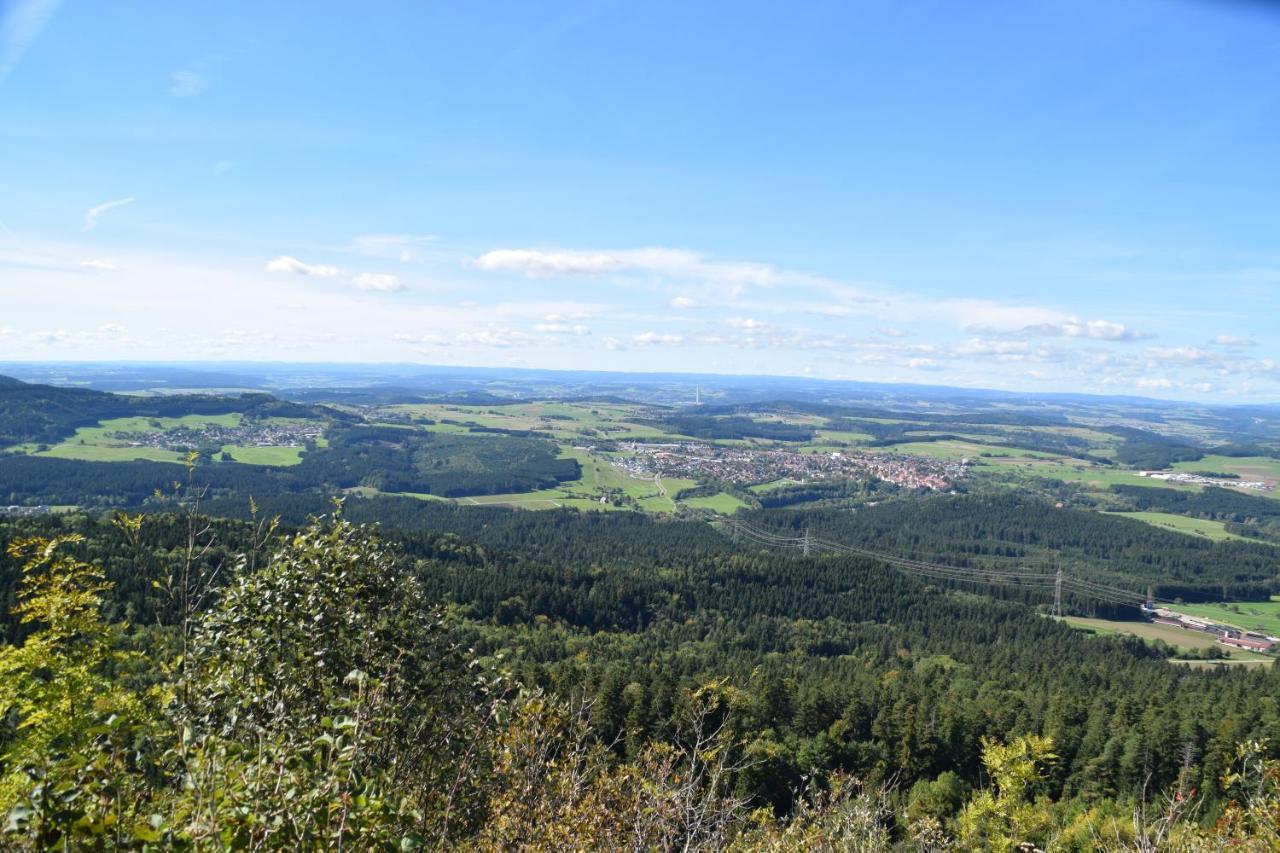 Fewo Mit Tollem Ausblick Auf Der Schwaebischen Alb. Wehingen Luaran gambar